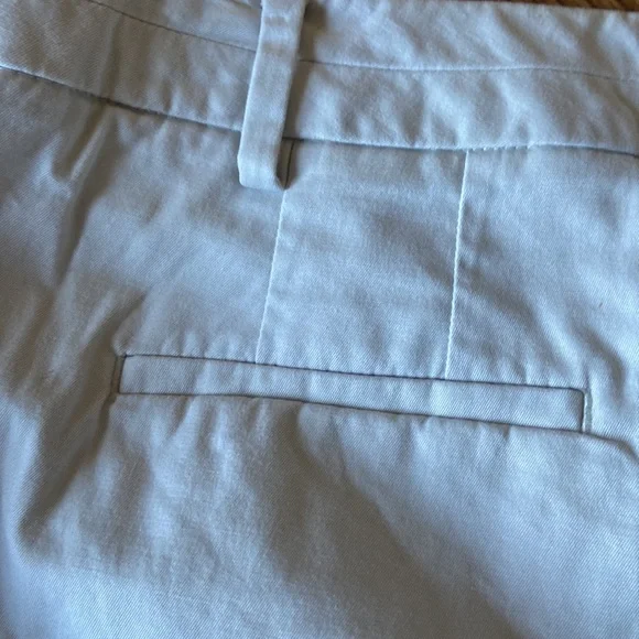 Petite women’s shorts! - Picture 3 of 6